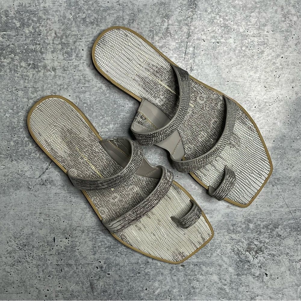 Dolce Vita Isala Sandals Grey Snakeskin